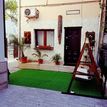 Mpoint Motel Бухарест Экстерьер фото