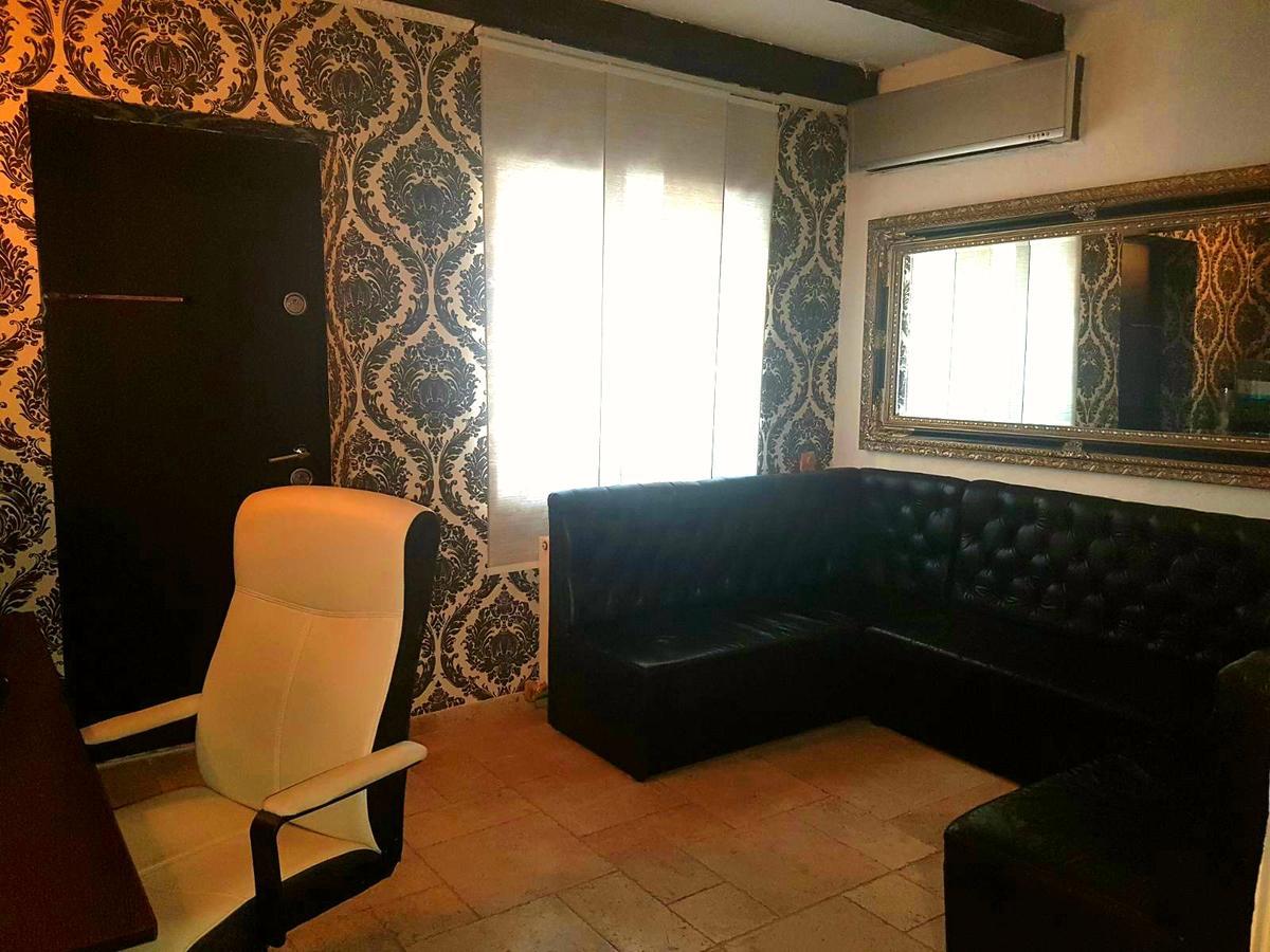 Mpoint Motel Бухарест Экстерьер фото
